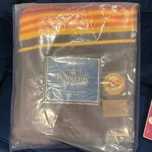 Pendleton Home National Park Smoky Mountains Collection Wool Blanket Queen NEW